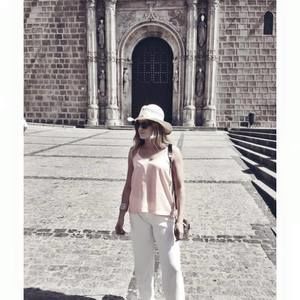 Meet your Posher, Maria